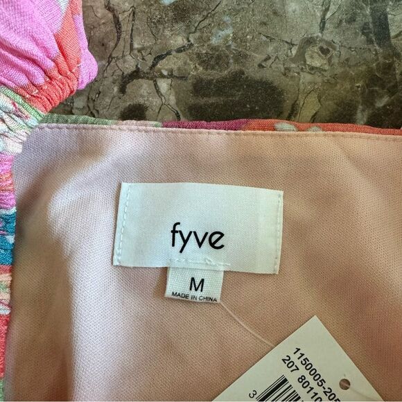 Frye Woman M Bright Floral Ruffled Smocked Dress NWT Flutter Sleeve Summer - Picture 5 of 10